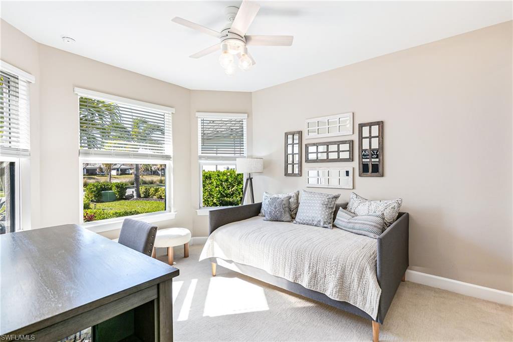 ESPLANADE LAKE CLUB - Residential