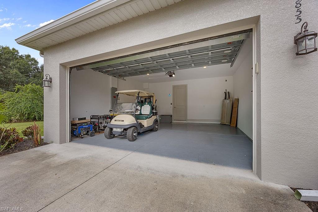 GOLDEN GATE ESTATES - Residential