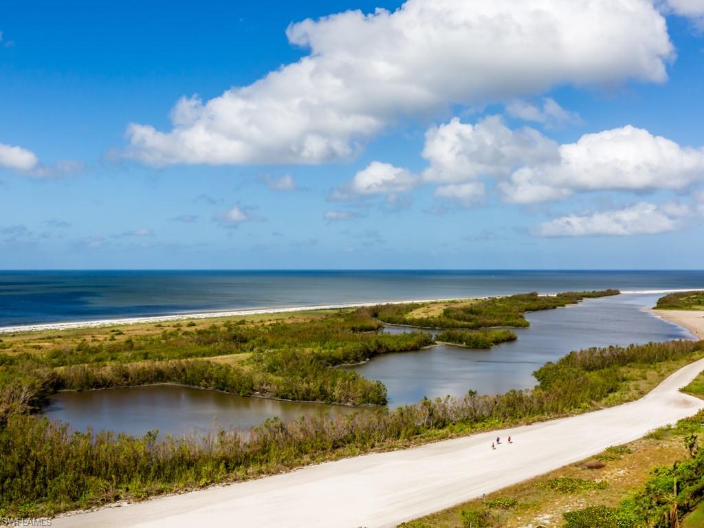 SOUTH SEAS - Residential