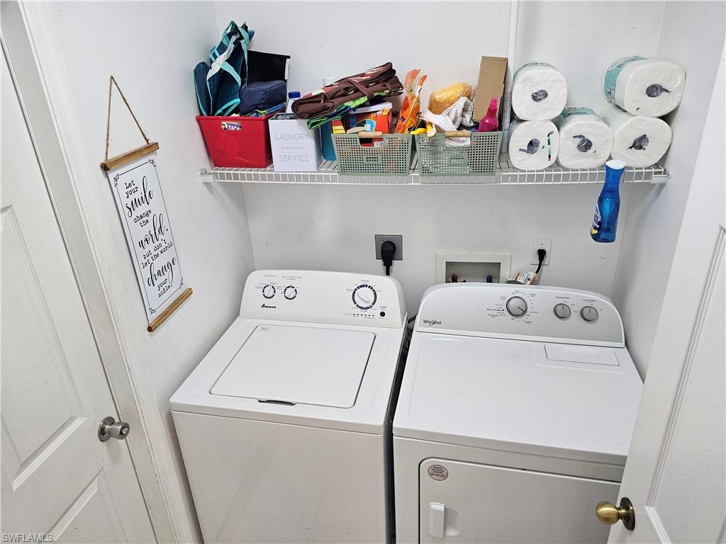 SAN CARLOS PARK - Residential