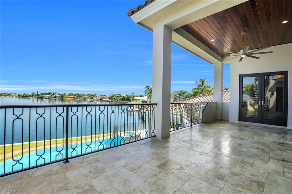 MARCO BEACH - Residential