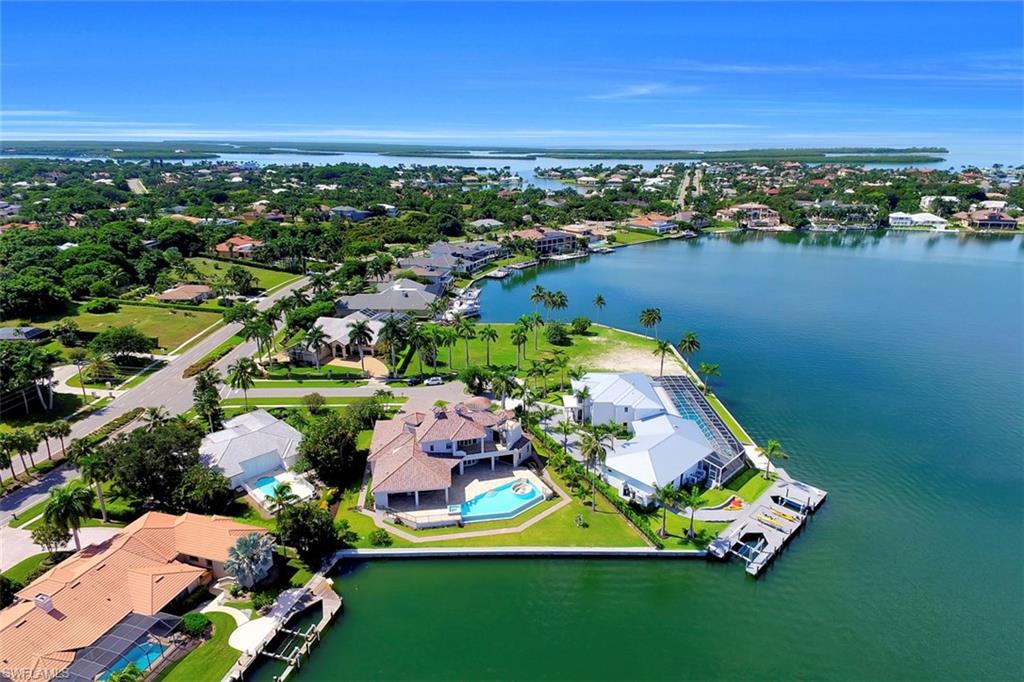 MARCO BEACH - Residential