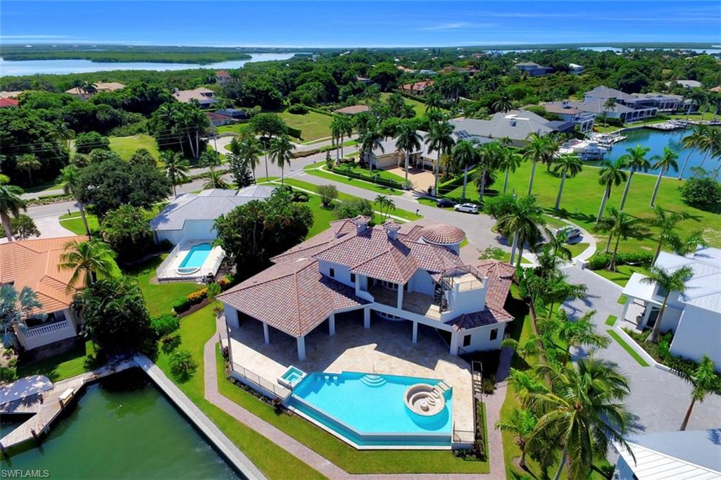 MARCO BEACH - Residential