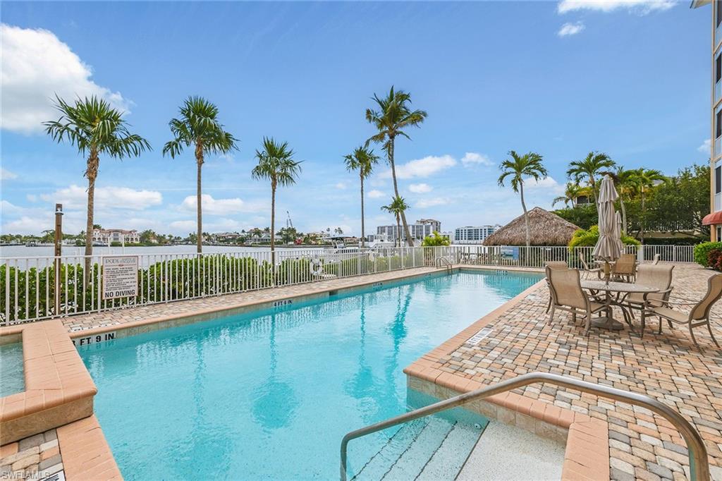 MANATEE - Residential