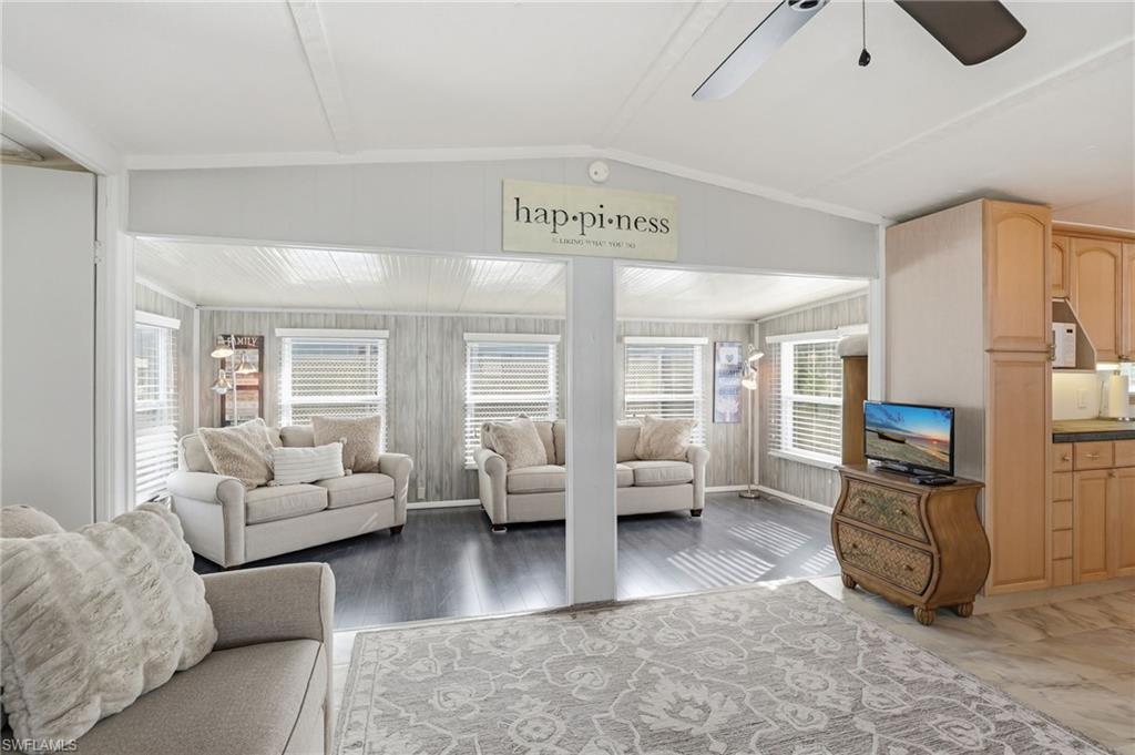 HITCHING POST MOBILE HOME PARK - Residential Lease