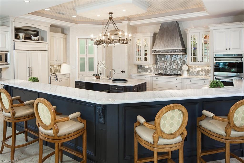 AQUALANE SHORES - Residential