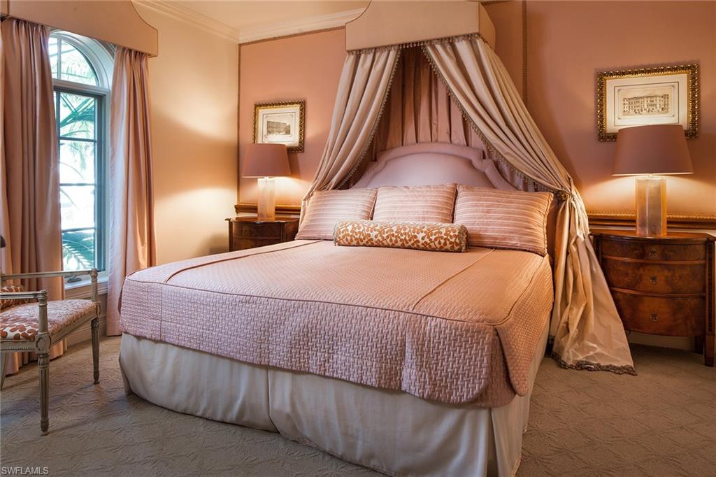 AQUALANE SHORES - Residential