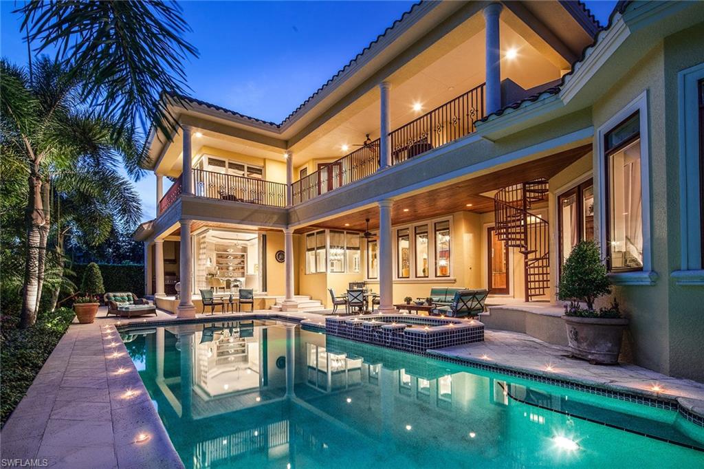 AQUALANE SHORES - Residential