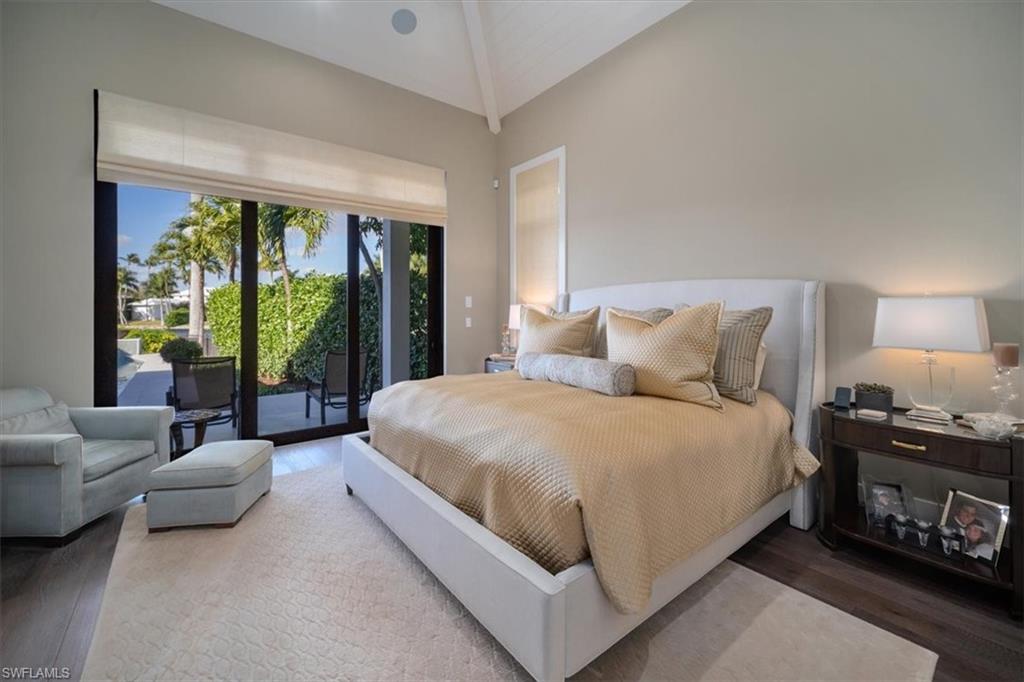 OLDE NAPLES - Residential