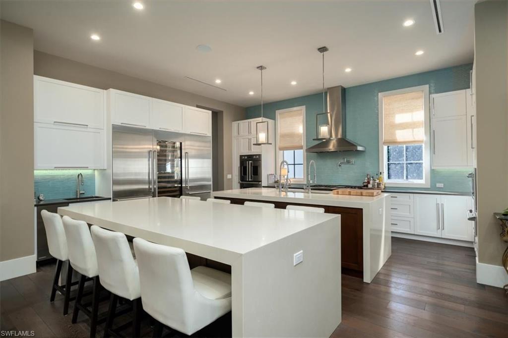 OLDE NAPLES - Residential