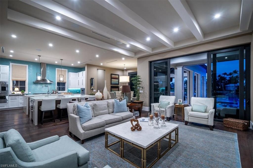 OLDE NAPLES - Residential