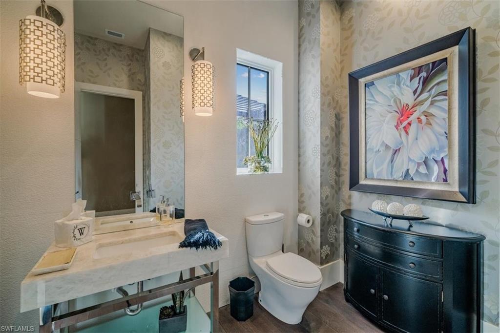 OLDE NAPLES - Residential