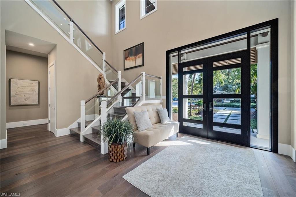 OLDE NAPLES - Residential