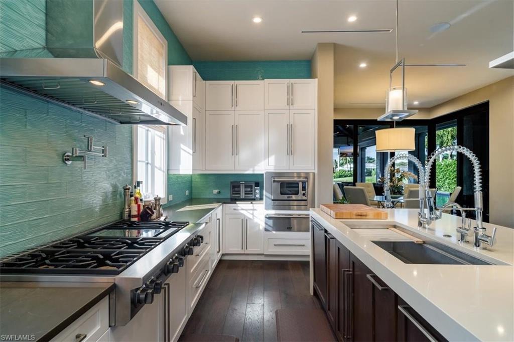 OLDE NAPLES - Residential