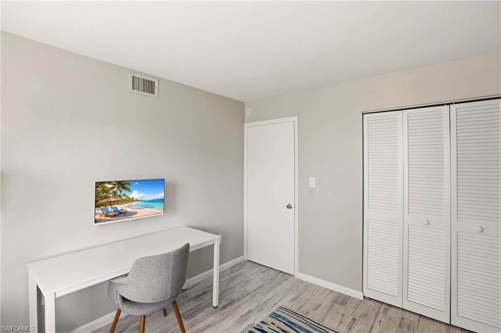 CASA BONITA ROYALE - Residential