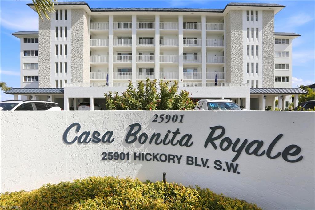 CASA BONITA ROYALE - Residential