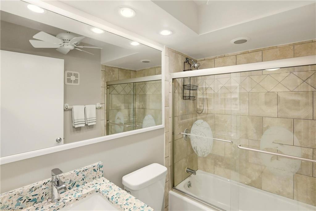 CASA BONITA ROYALE - Residential