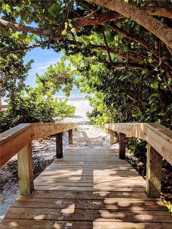 CASTLETON GARDENS - Residential Lease