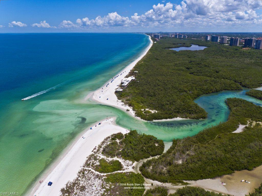 CASTLETON GARDENS - Residential Lease