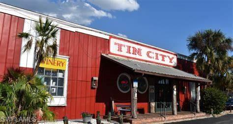 CASTLETON GARDENS - Residential Lease