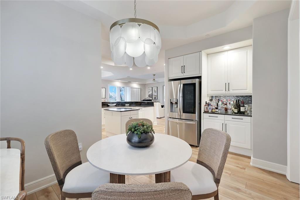 AVELLINO ISLES - Residential