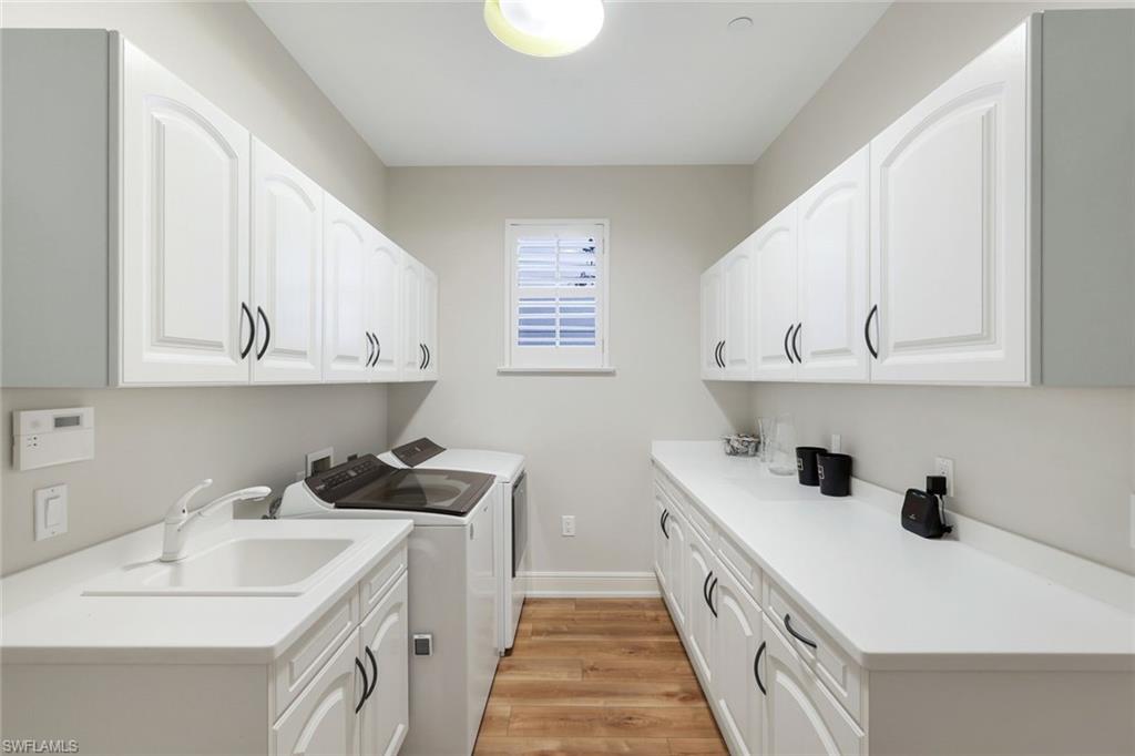AVELLINO ISLES - Residential