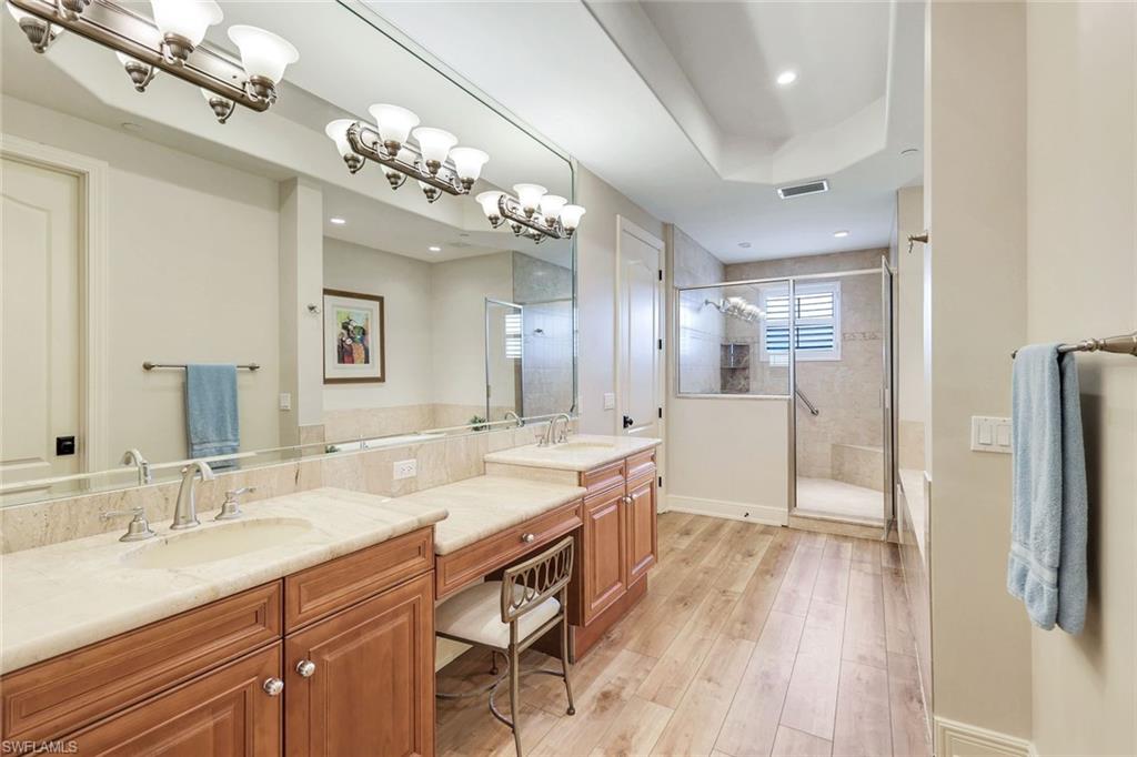 AVELLINO ISLES - Residential