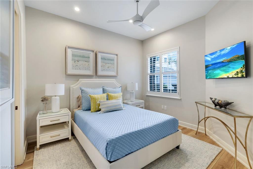 AVELLINO ISLES - Residential