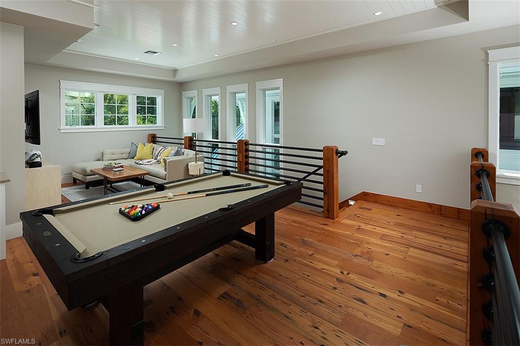 OLDE NAPLES - Residential