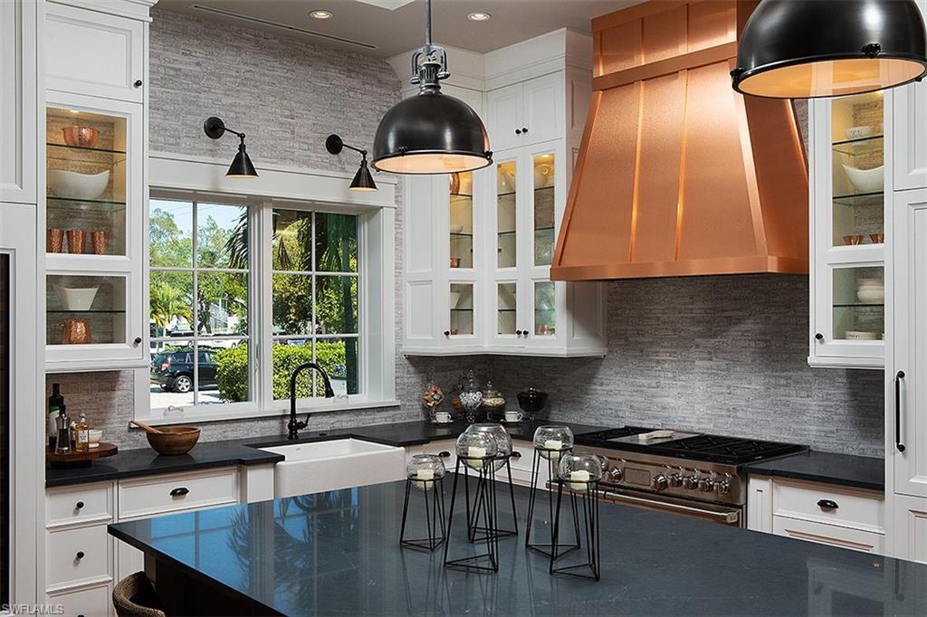 OLDE NAPLES - Residential