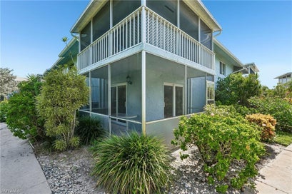248 Palm DR 5 NAPLES FL 34112