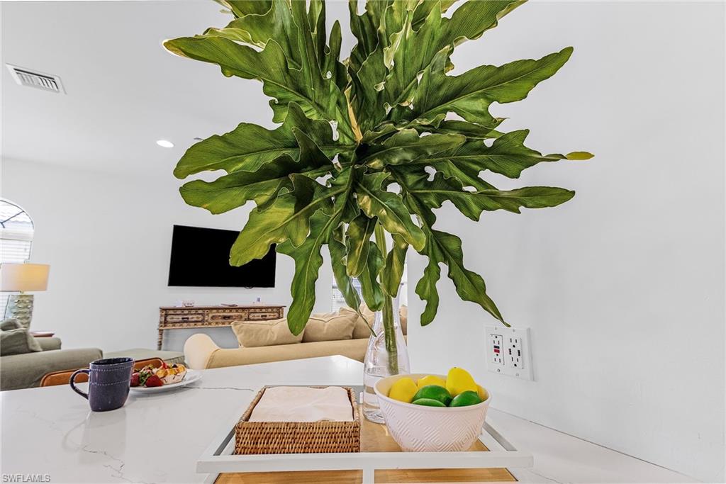 MOODY RIVER ESTATES - Residential Lease