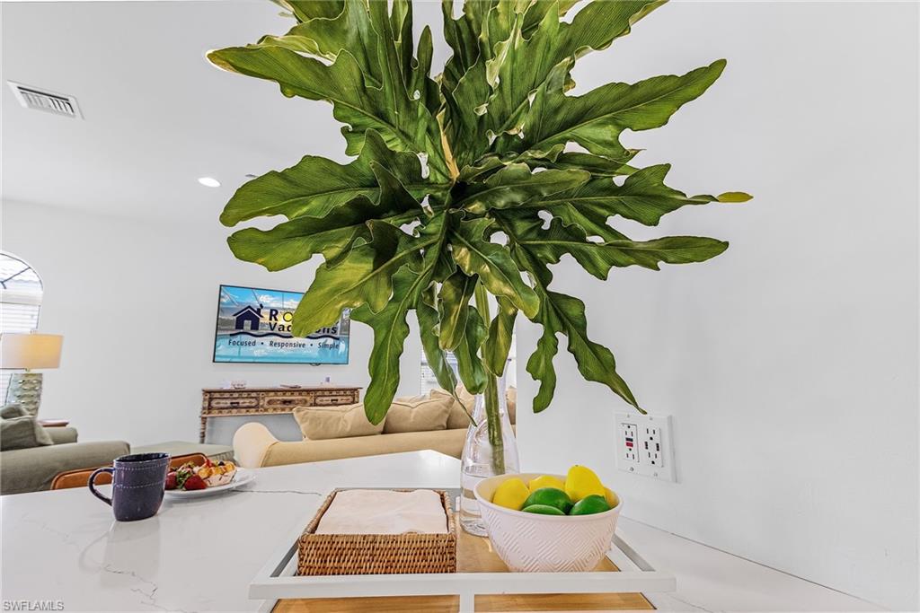 MOODY RIVER ESTATES - Residential Lease