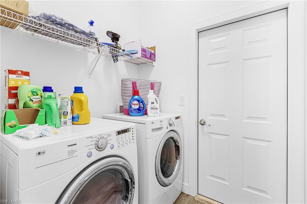 MOODY RIVER ESTATES - Residential Lease