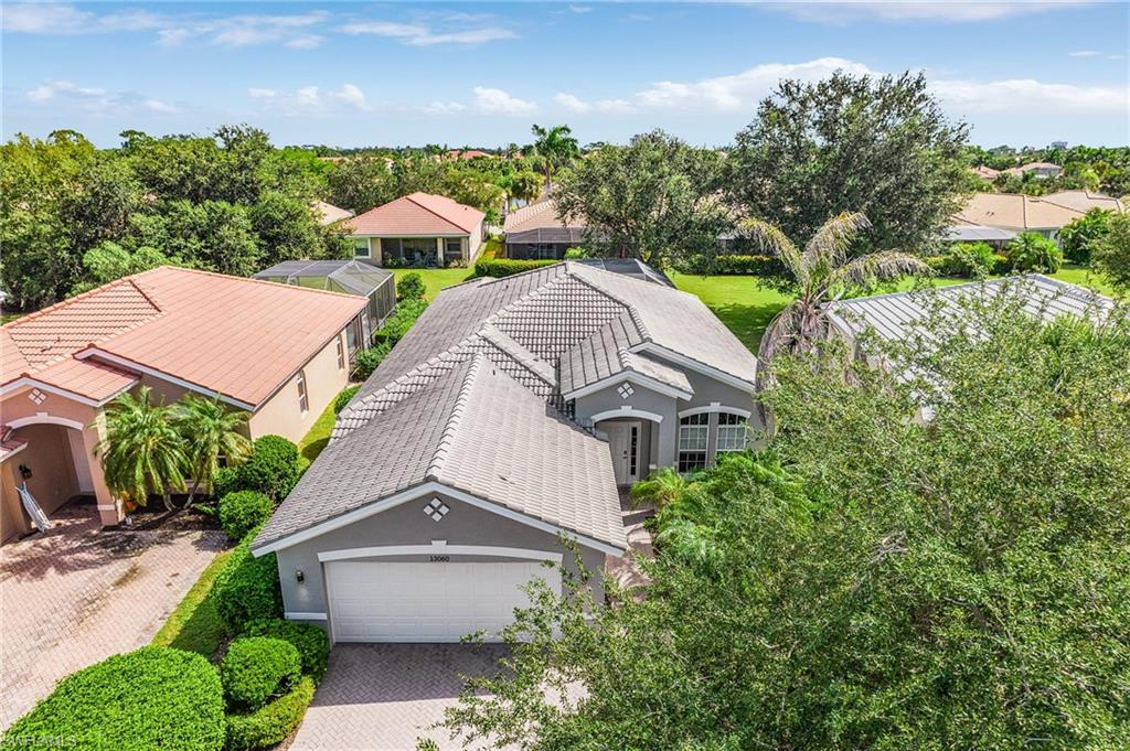 MOODY RIVER ESTATES - Residential Lease