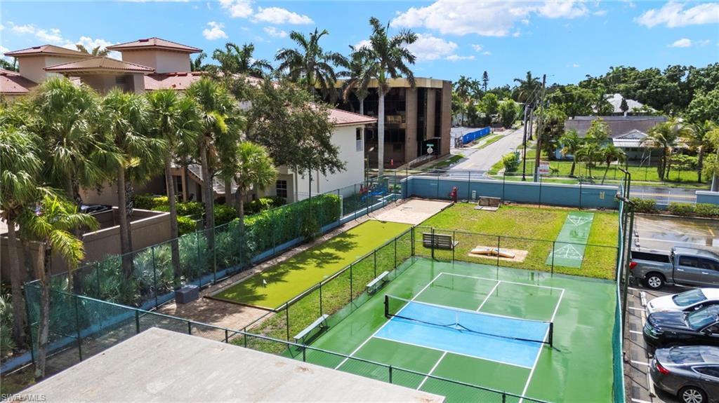 SUNSET VISTA - Residential