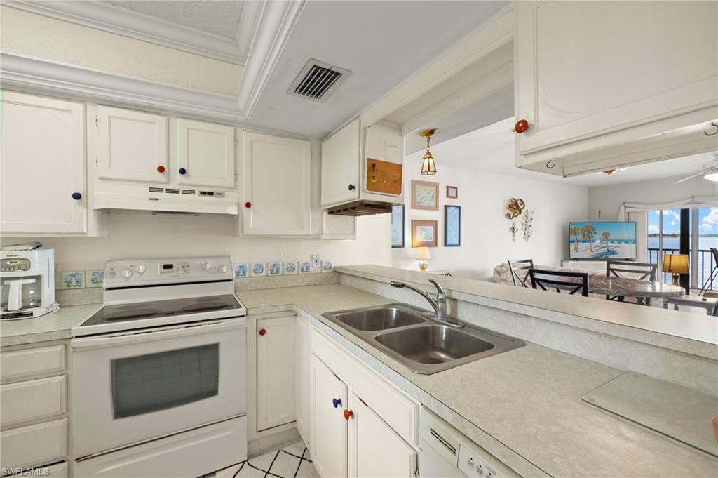 SUNSET VISTA - Residential