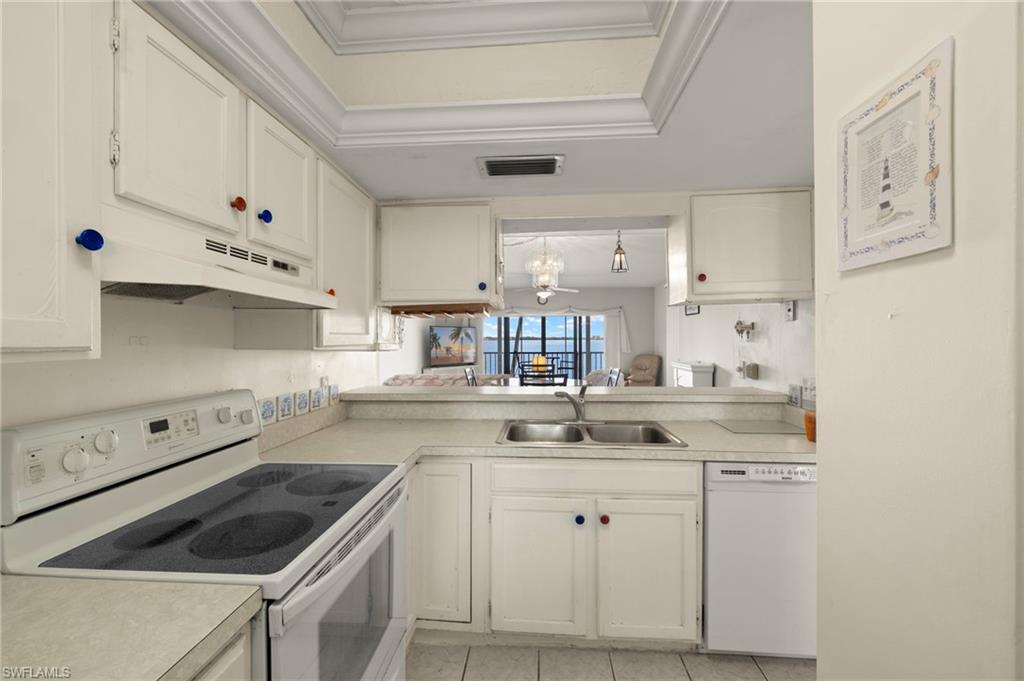 SUNSET VISTA - Residential