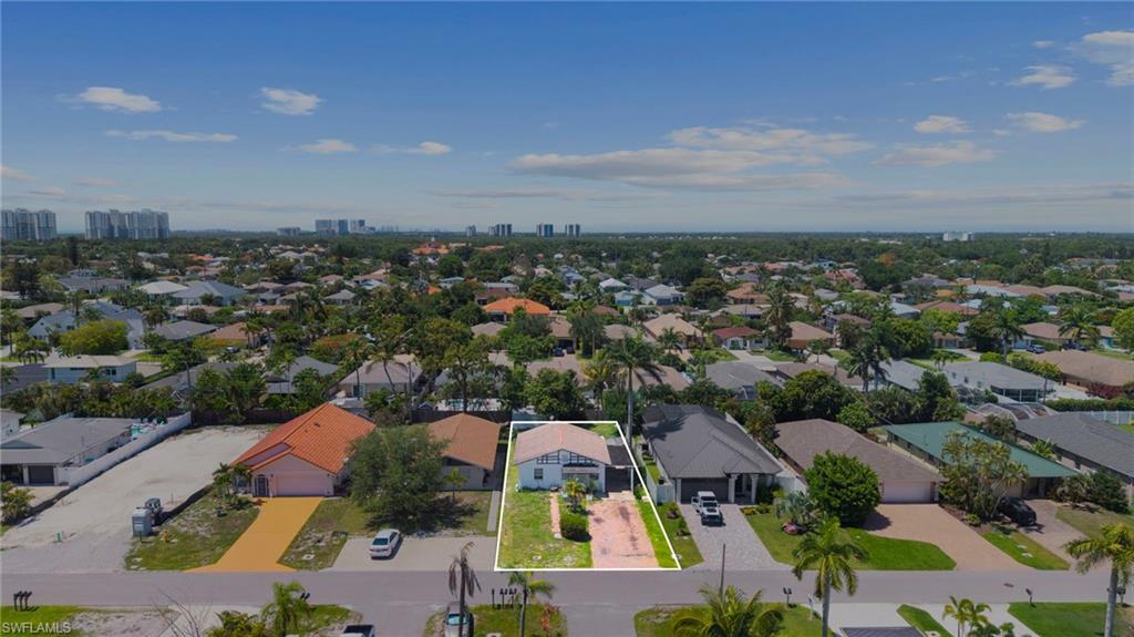 NAPLES PARK - Residential