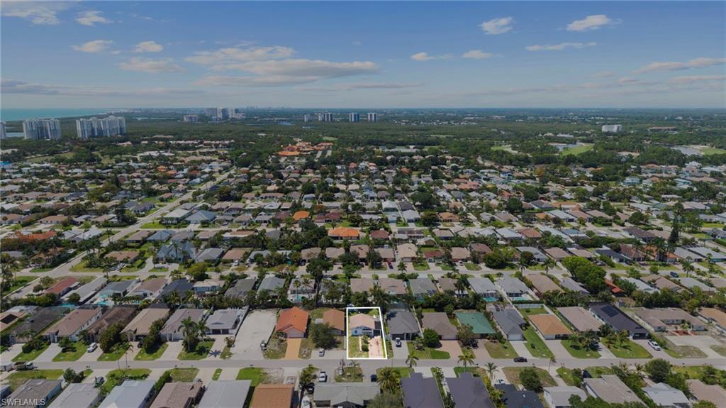 NAPLES PARK - Residential