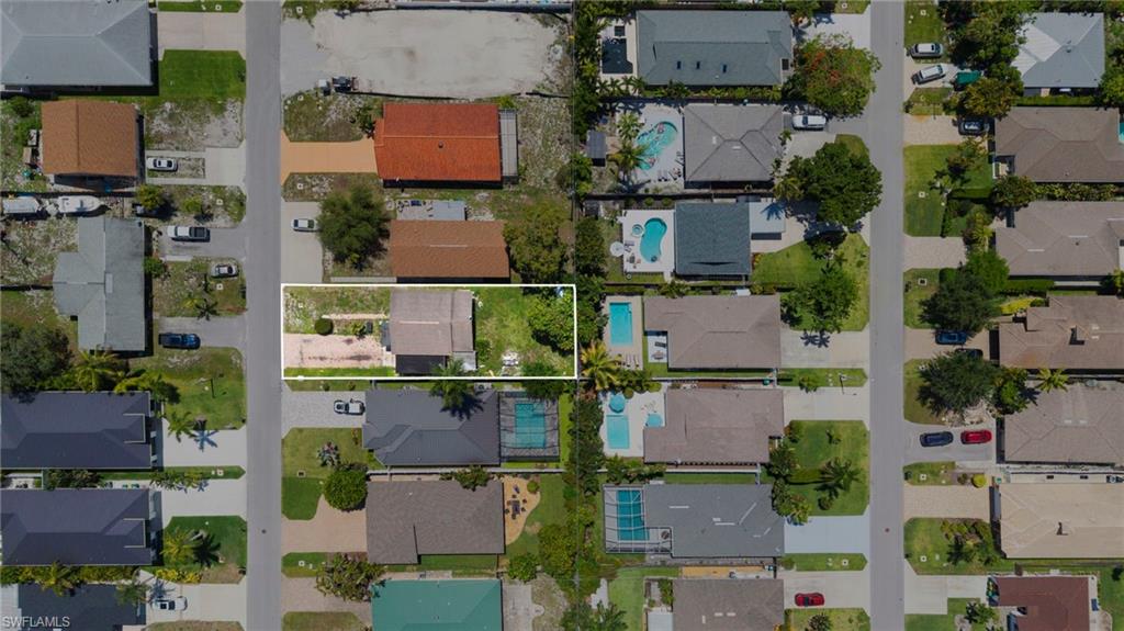 NAPLES PARK - Residential