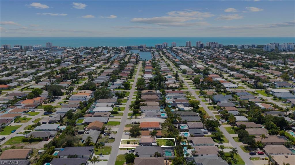NAPLES PARK - Residential