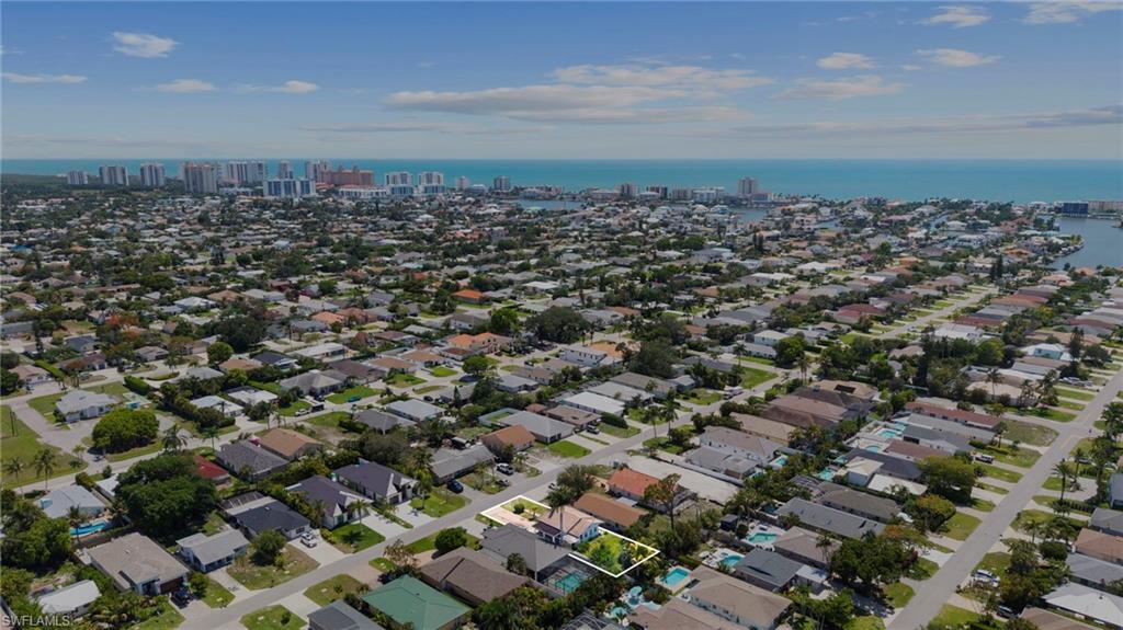 NAPLES PARK - Residential