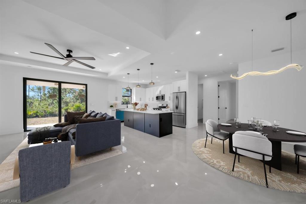 LEHIGH ACRES - Residential