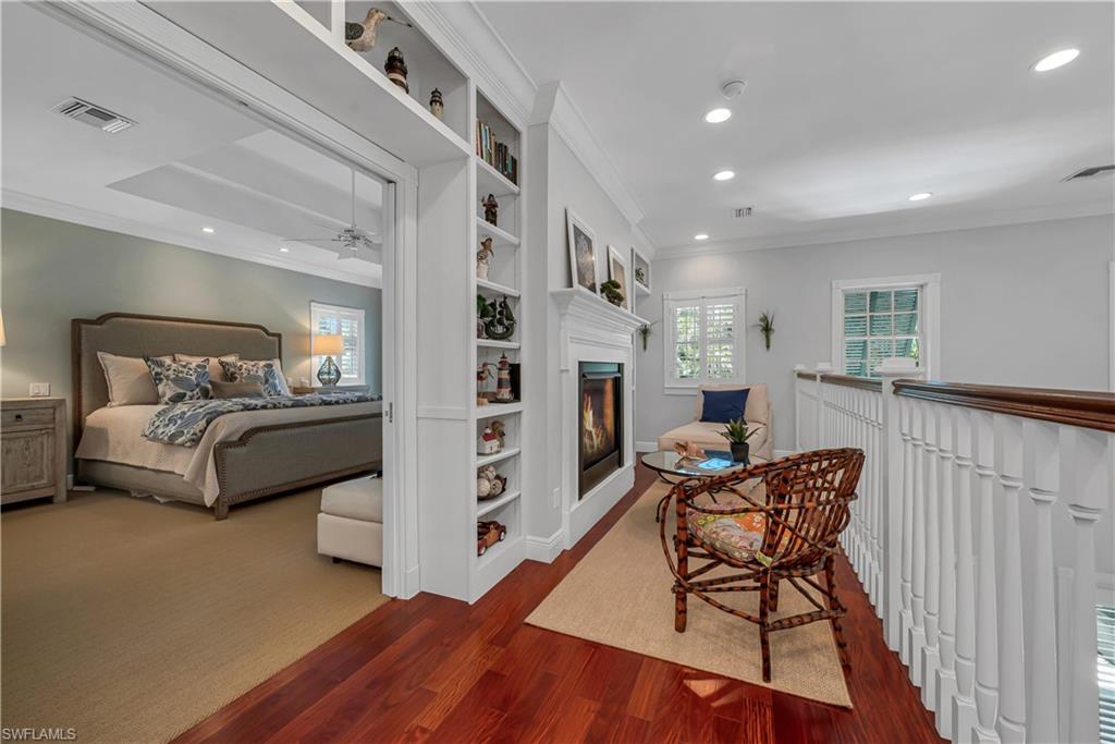 OLDE NAPLES - Residential