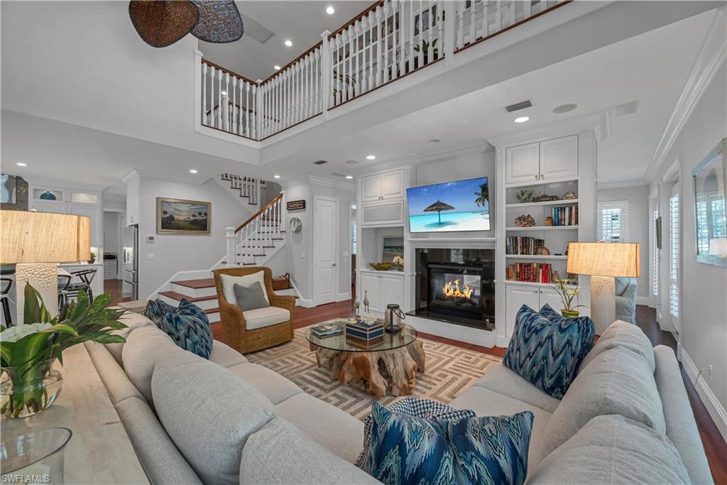 OLDE NAPLES - Residential