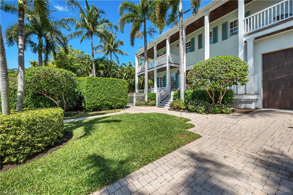 OLDE NAPLES - Residential