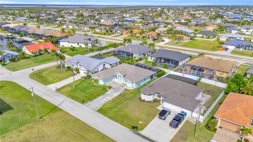 CAPE CORAL - Residential