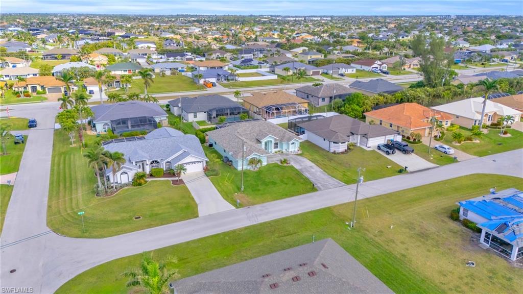 CAPE CORAL - Residential