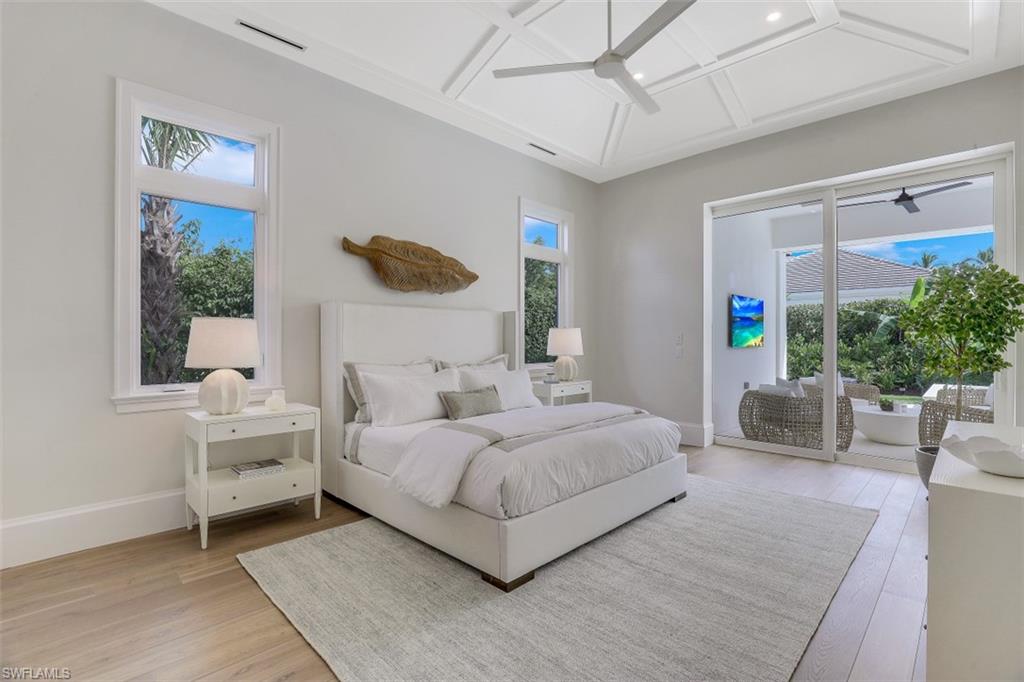 MOORINGS - Residential